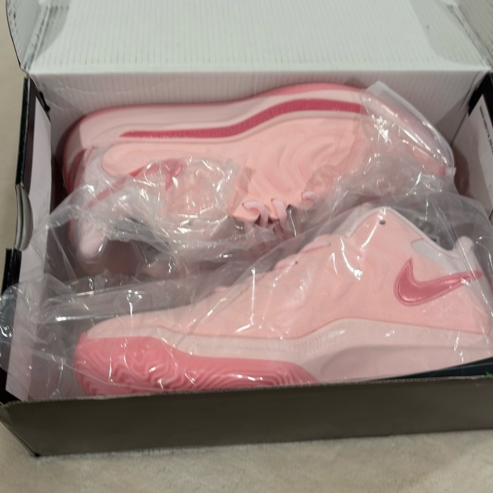 Nike KD17 pink Foam volleyball or basketball shoes . Never worn
